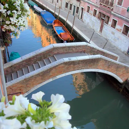 Bed & Breakfast 3749 Pontechiodo