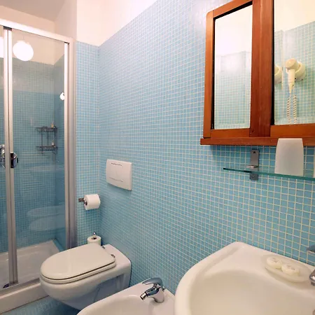 3749 Pontechiodo Bed & Breakfast 3*