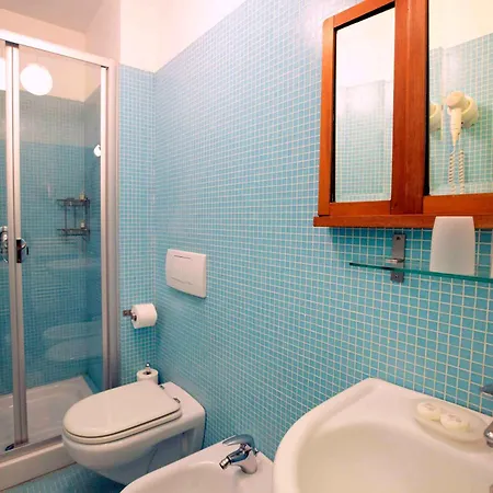 فندق مبيت وإفطار 3749 Pontechiodo 3*