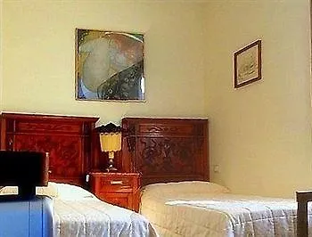 3749 Pontechiodo Nocleg ze śniadaniem 3*