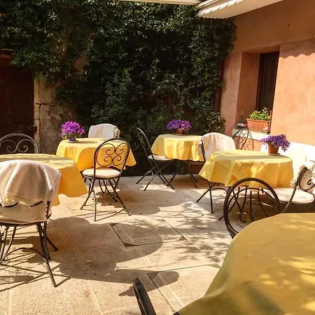 فندق مبيت وإفطار 3749 Pontechiodo 3*