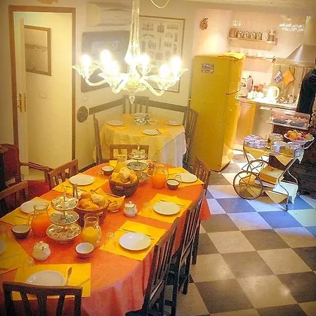 Alojamento de Acomodação e Pequeno-almoço 3749 Pontechiodo 4*