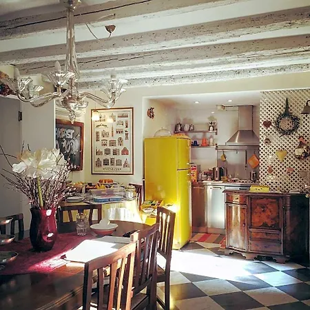 Alojamento de Acomodação e Pequeno-almoço 3749 Pontechiodo Veneza