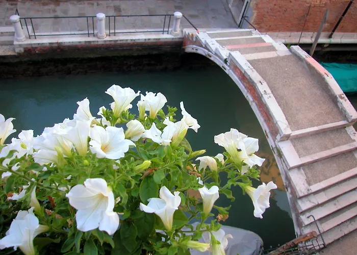 3749 Pontechiodo 3* Veneza