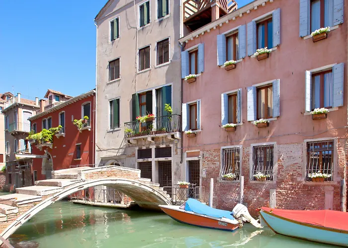 Alojamento de Acomodação e Pequeno-almoço 3749 Pontechiodo