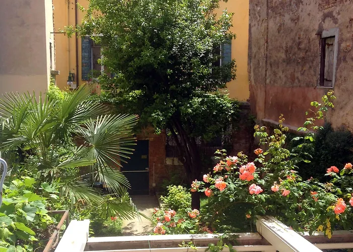 3749 Pontechiodo Bed and Breakfast Βενετία