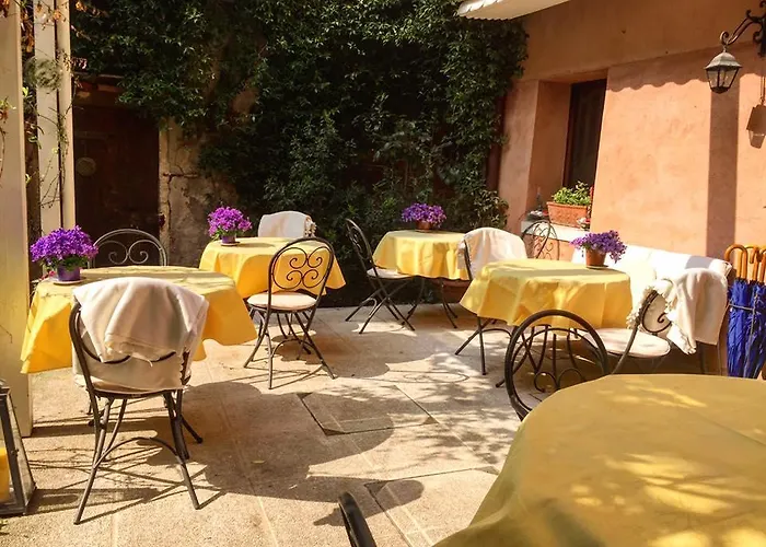 Alojamento de Acomodação e Pequeno-almoço 3749 Pontechiodo 3*