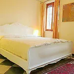 Bed & Breakfast 3749 Pontechiodo 3*