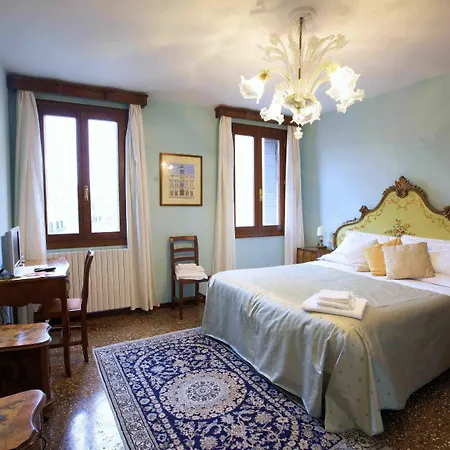 3749 Pontechiodo Bed & Breakfast Venice