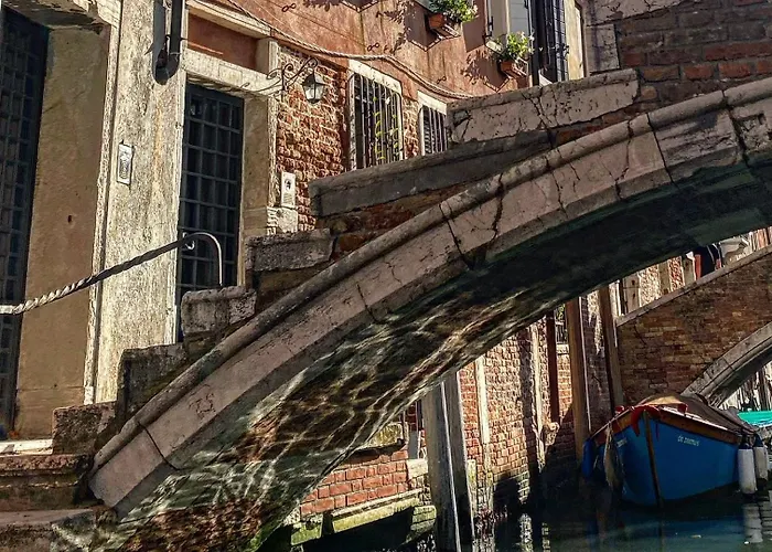 3749 Pontechiodo 3* Venecia