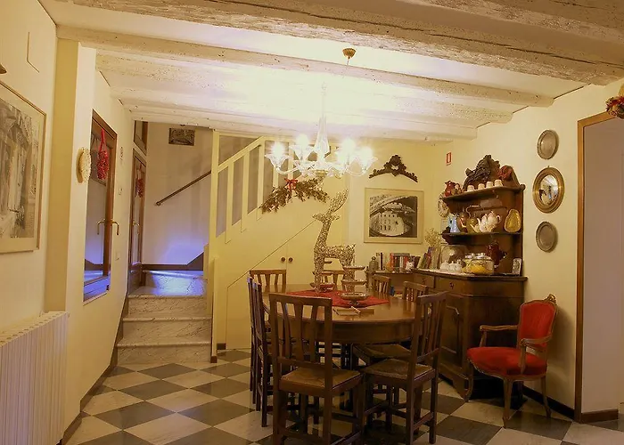 Bed and breakfast 3749 Pontechiodo 3*