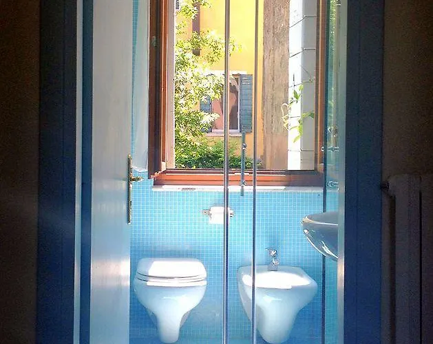 3749 Pontechiodo 3* Venecia